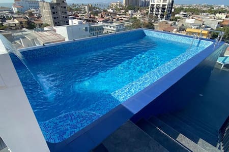 Studio with Private Balcony in 5 de Diciembre