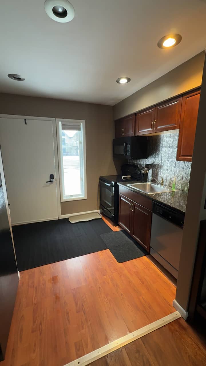 Cozy Condo With Ski Hill Views - Ellicottville, NY