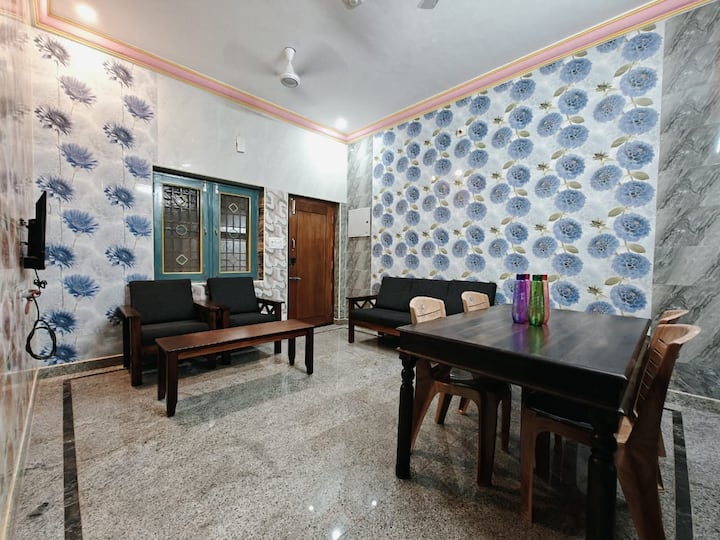 Saibala Homestay - 2bhk House Near Cmc - ベッロール