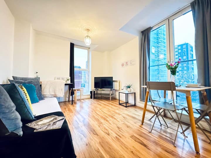 Central Haven Stay Two Bedroom Apt - Birmingham