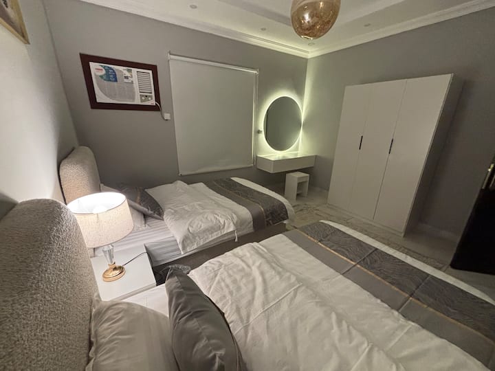 شقة واسعة 2br بالقرب من مطار جدة - جدة