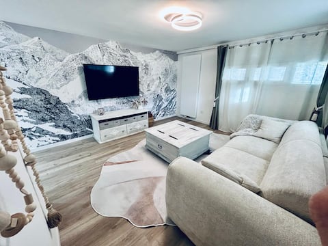 Apartment with Jacuzzi 10' Aix-les-Bains / 10' Chambéry