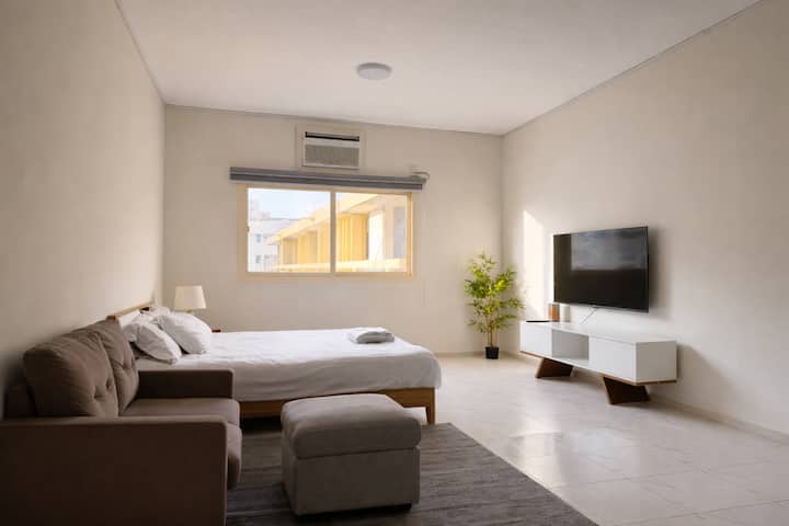 Affordable Monthly Studio | Sharjah | Near Dubai - 沙加