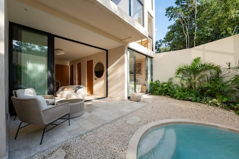 New! Oniric Condo 2bdApt Pvt Patio/Pool/CenotePool