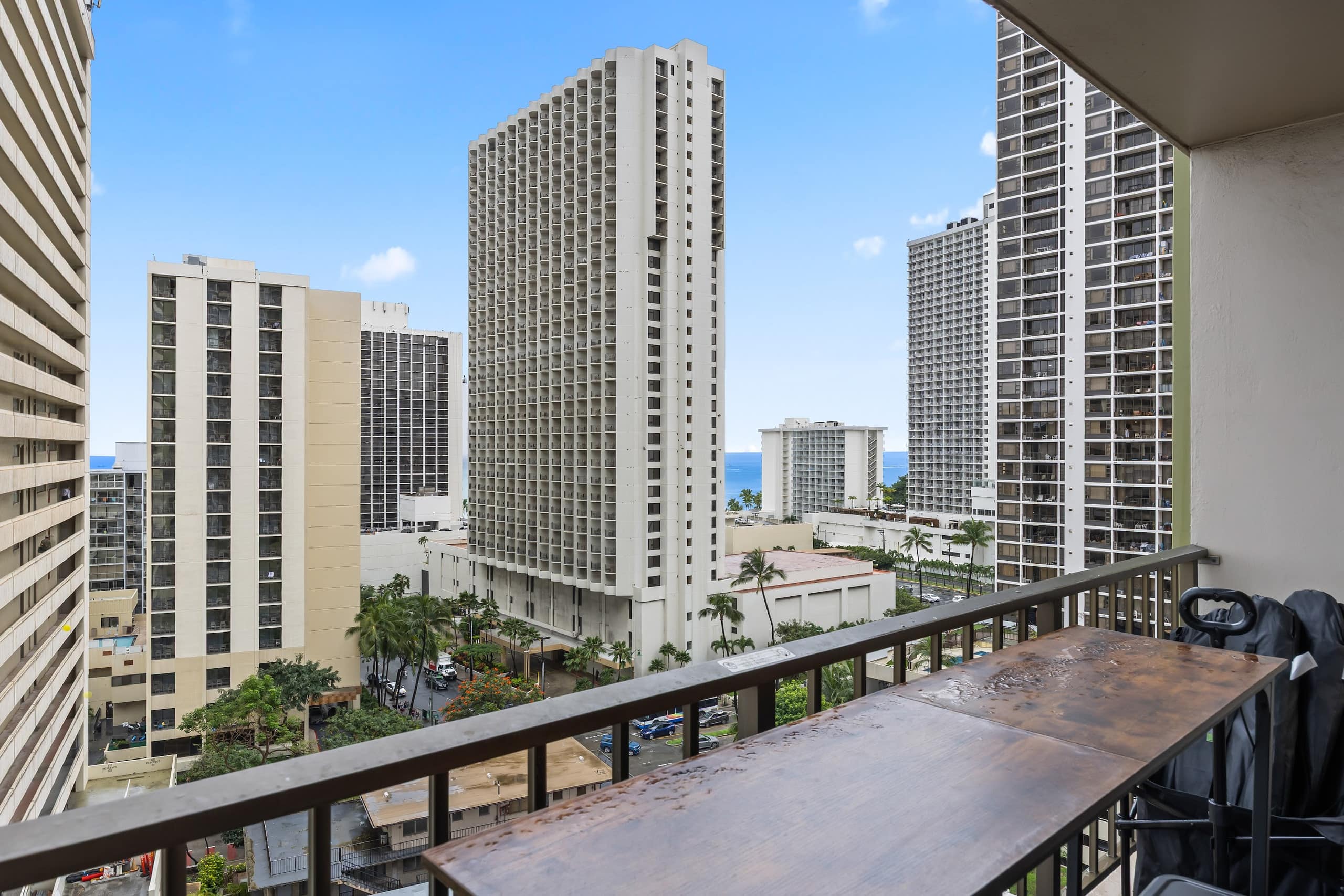 15F-Beautiful Escape-1BR Condo-w/Parking|Pool|Gym - Image 50