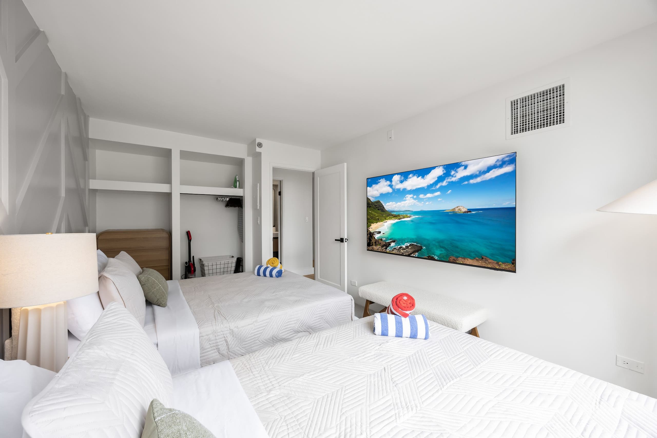 15F-Beautiful Escape-1BR Condo-w/Parking|Pool|Gym - Image 34