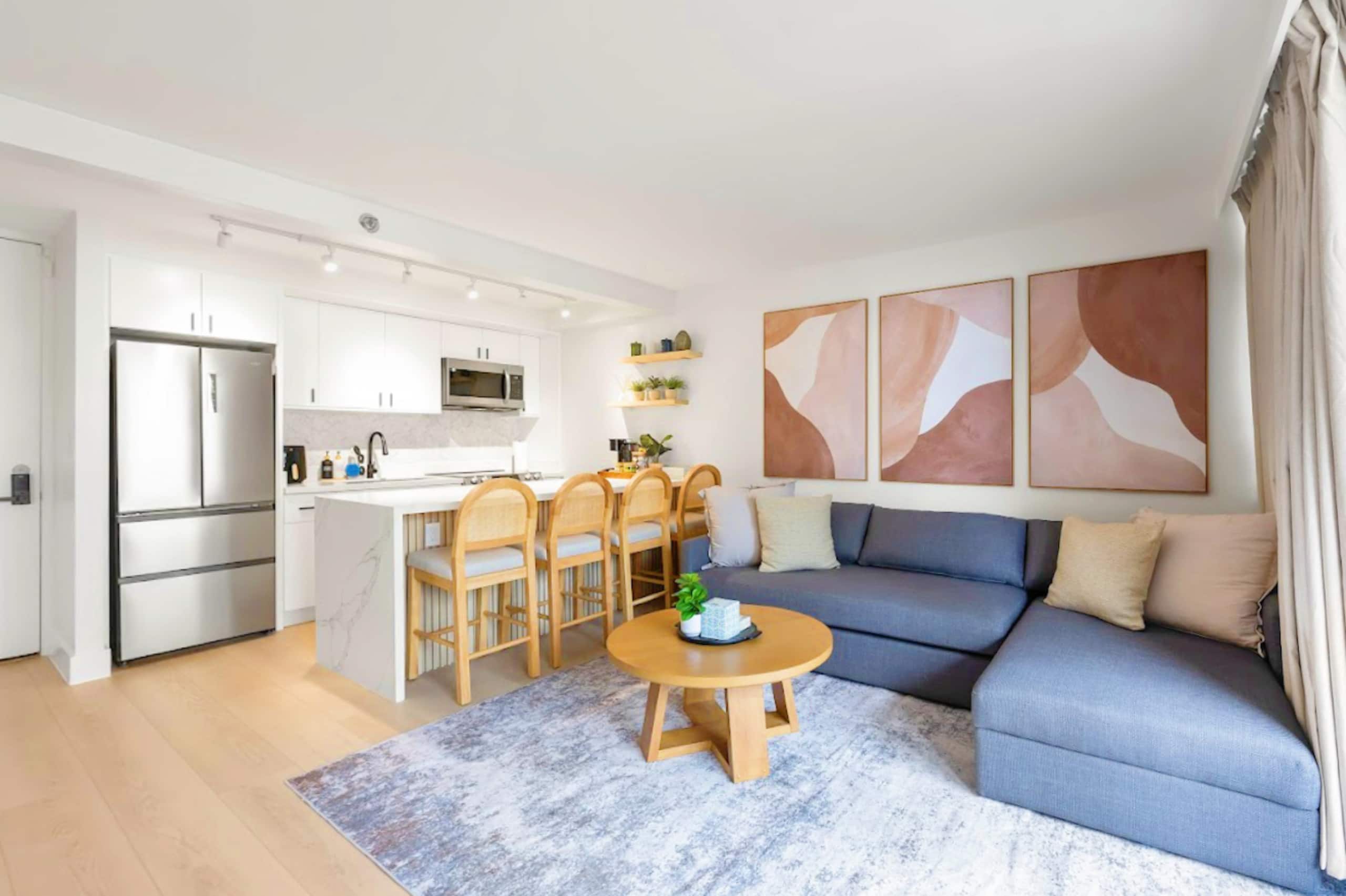 15F-Beautiful Escape-1BR Condo-w/Parking|Pool|Gym - Image 8