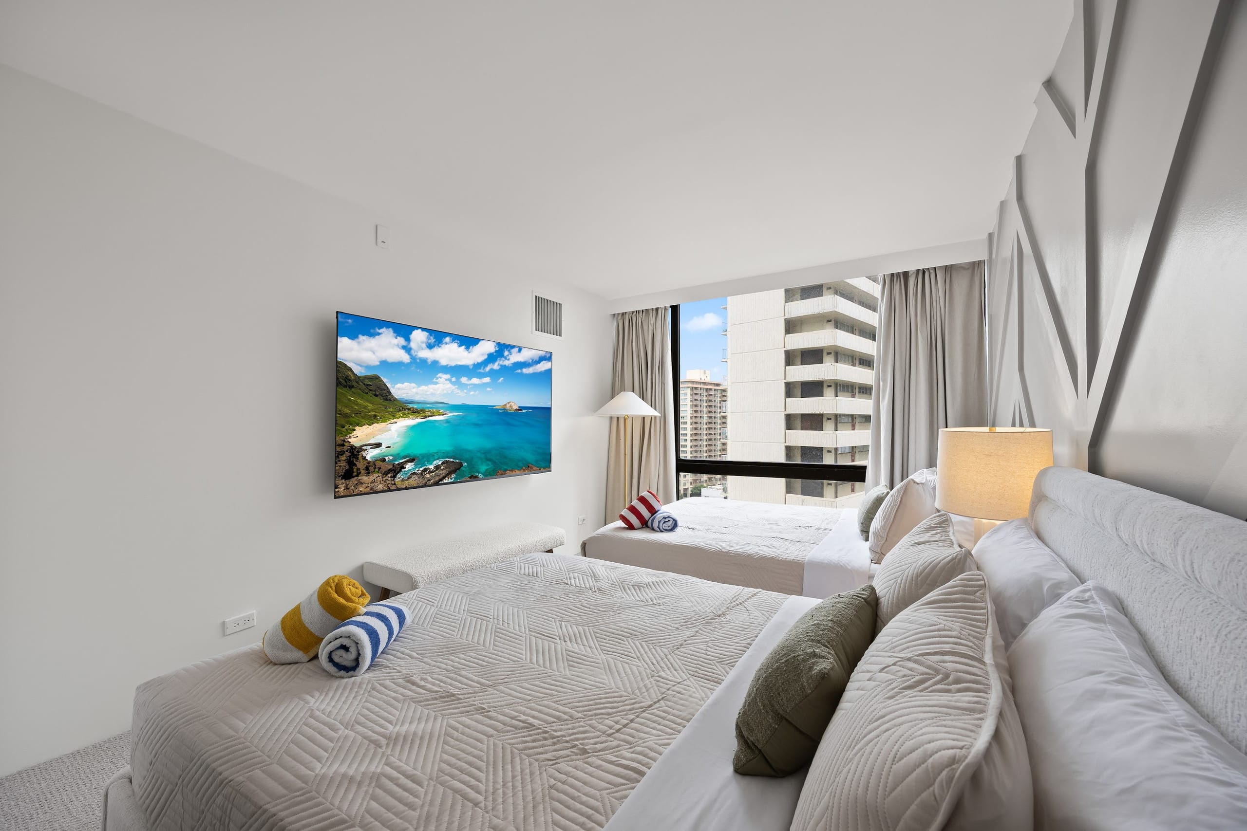 15F-Beautiful Escape-1BR Condo-w/Parking|Pool|Gym - Image 31