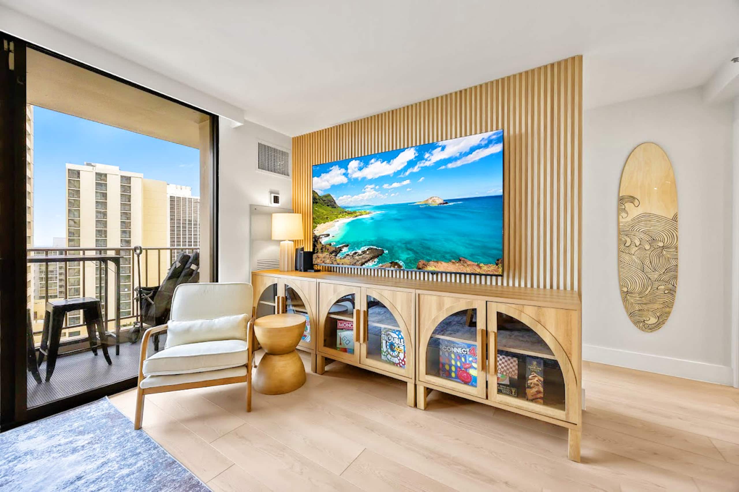 15F-Beautiful Escape-1BR Condo-w/Parking|Pool|Gym - Image 10
