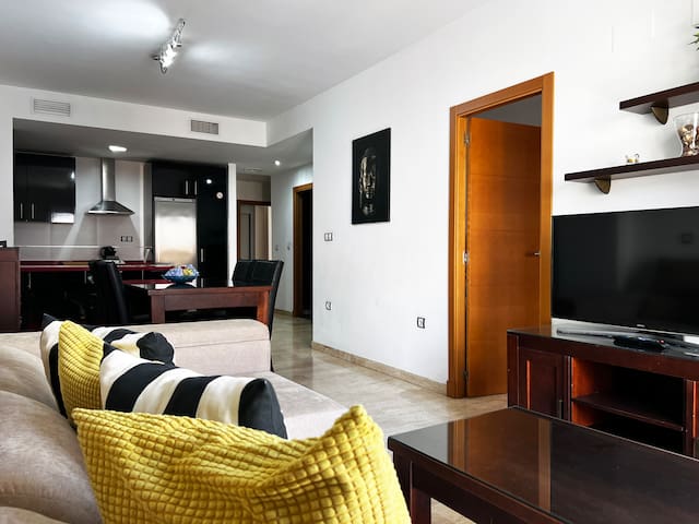 Aloha Sevilla managed Airbnb listing 1