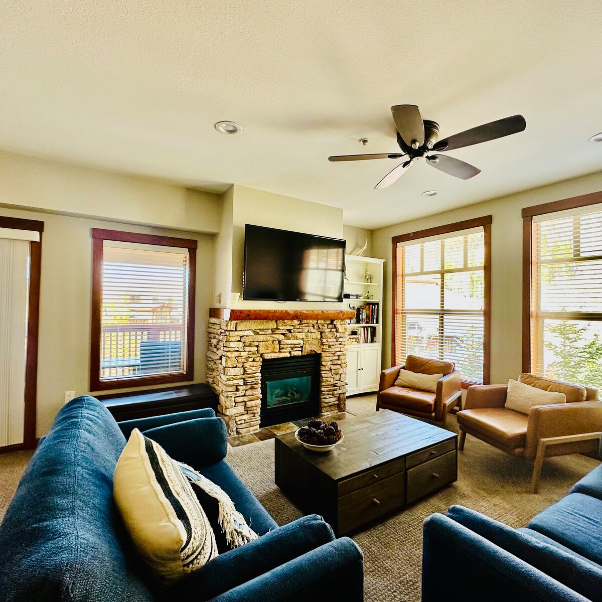 Top Airbnb: Top floor two bedroom two bath at Solitude Resort in Brighton
