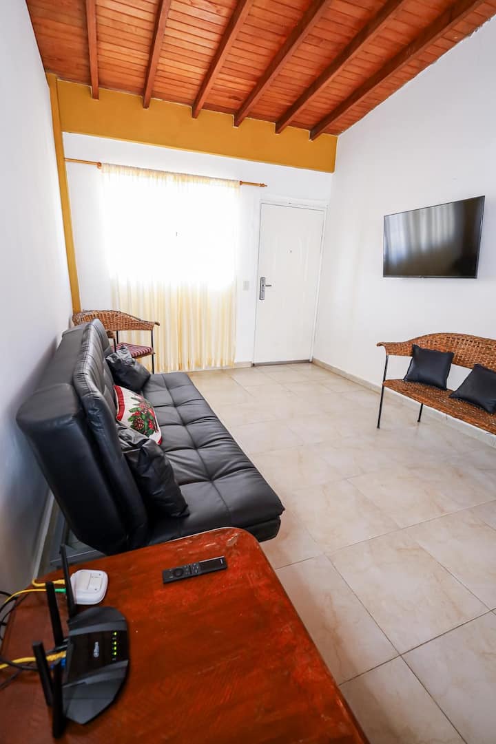 Cómoda Casa En Urbanización Cerrada. - 베네수엘라