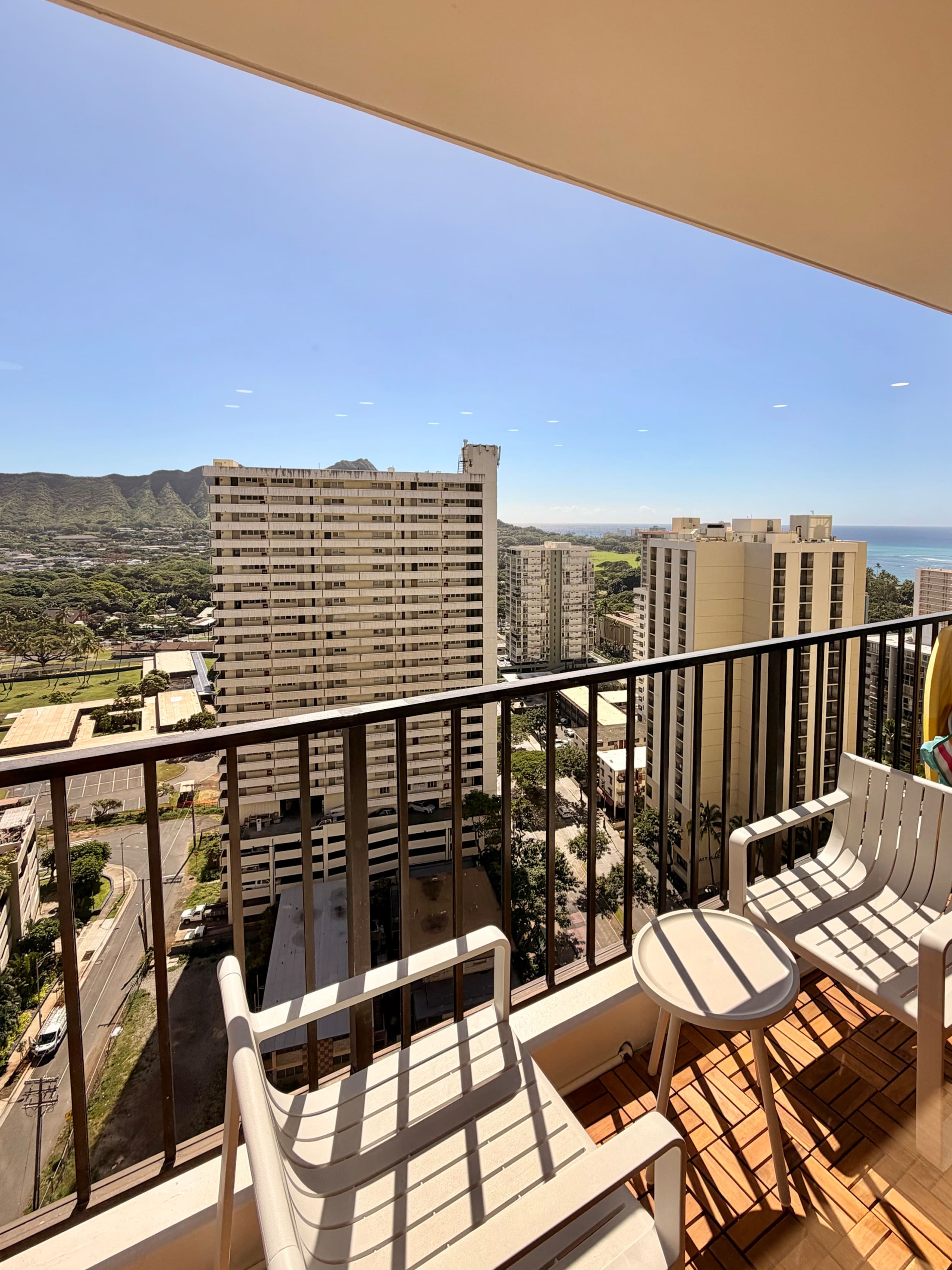 Waikiki Banyan DH & Ocean View #8 | Free Parking - Image 39