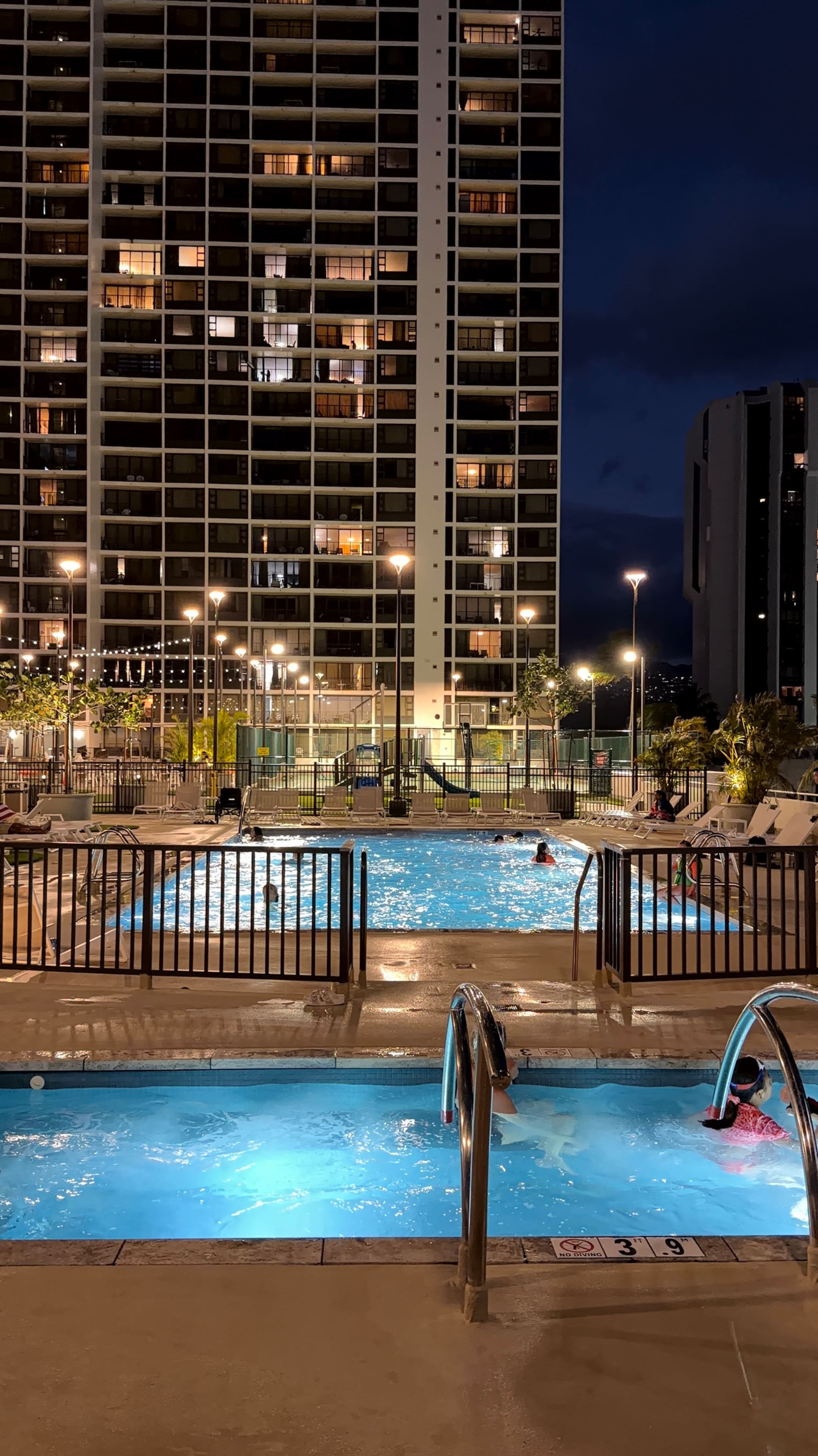 Waikiki Banyan DH & Ocean View #8 | Free Parking - Image 47