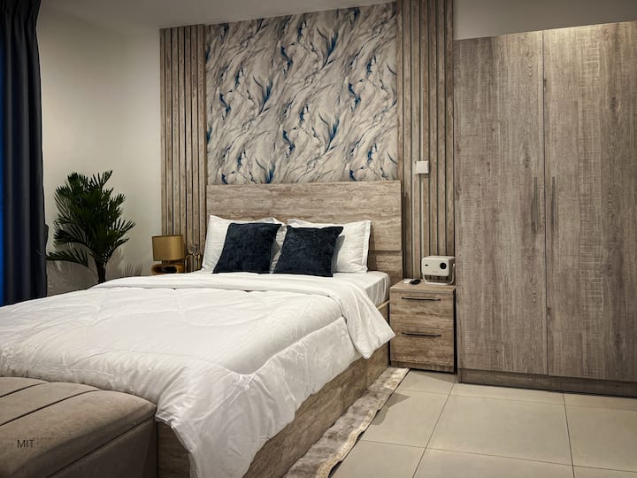Airport Haven: Elegant 1-bedroom Apt. In Accra - Accra