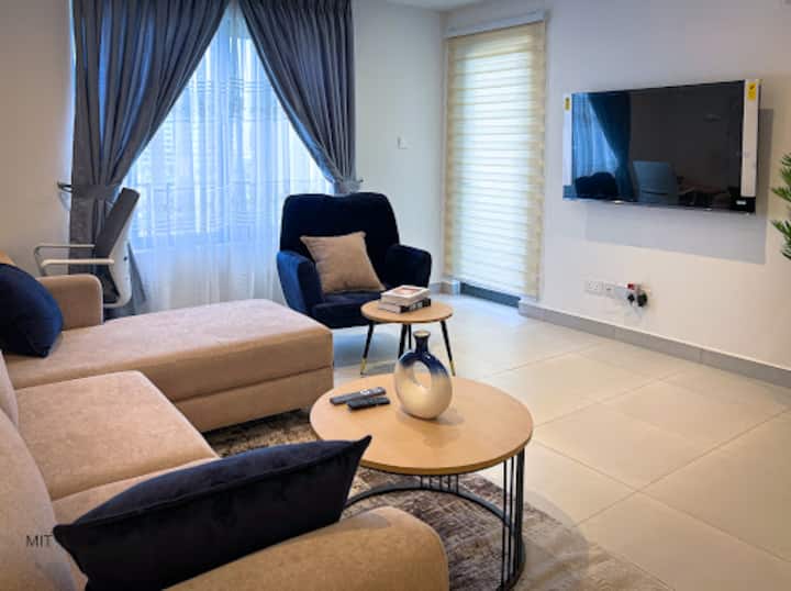 Airport Haven: Elegant 1-bedroom Apt. In Accra - Accra