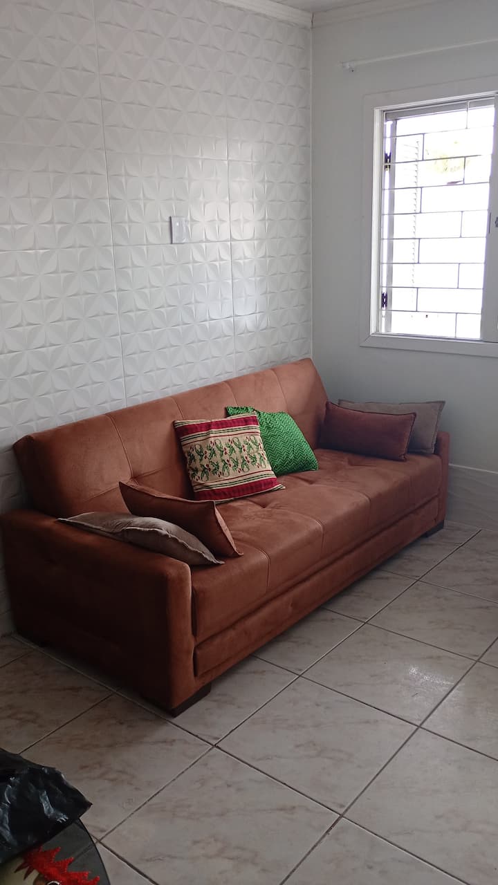 Casa Em Capão  C 3 Dormitórios Próximo A Praia - Capão da Canoa