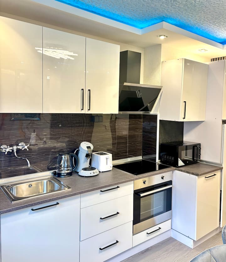 Central Living – Renoviert & Klimatisiert - Sarrebruck