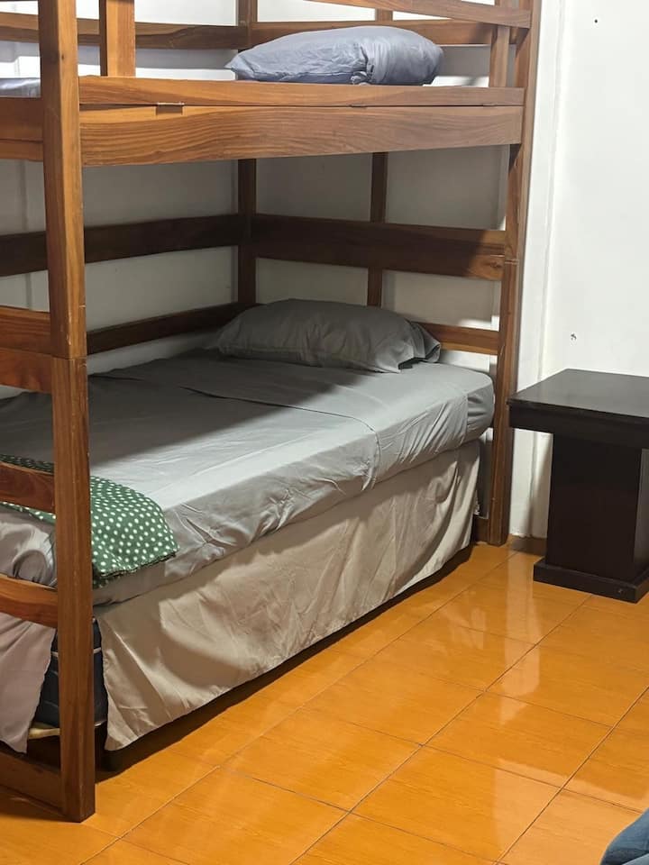 საძინებელი 3