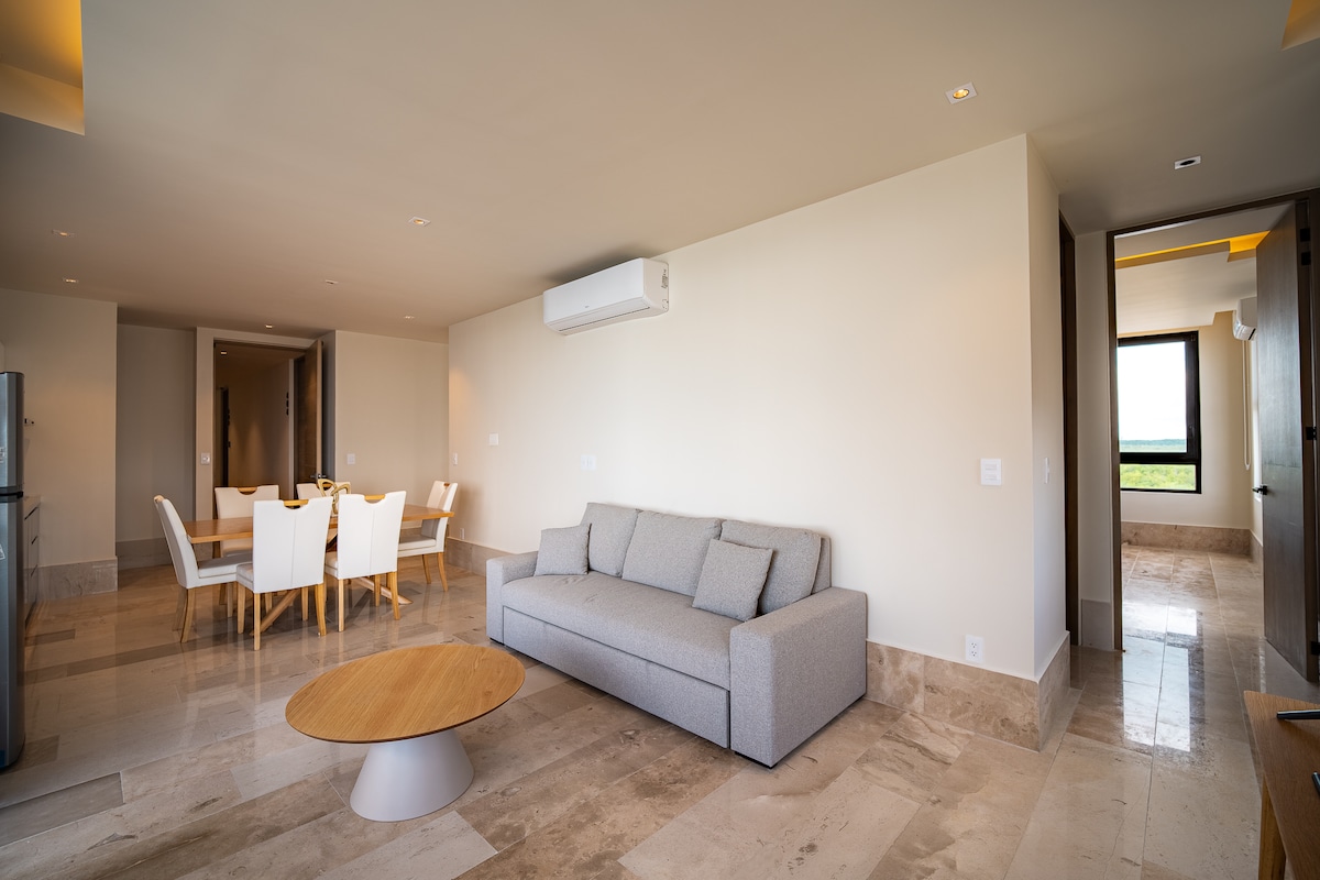 Successful Airbnb property: Beachfront apartment with direct beach access in Punta Arena