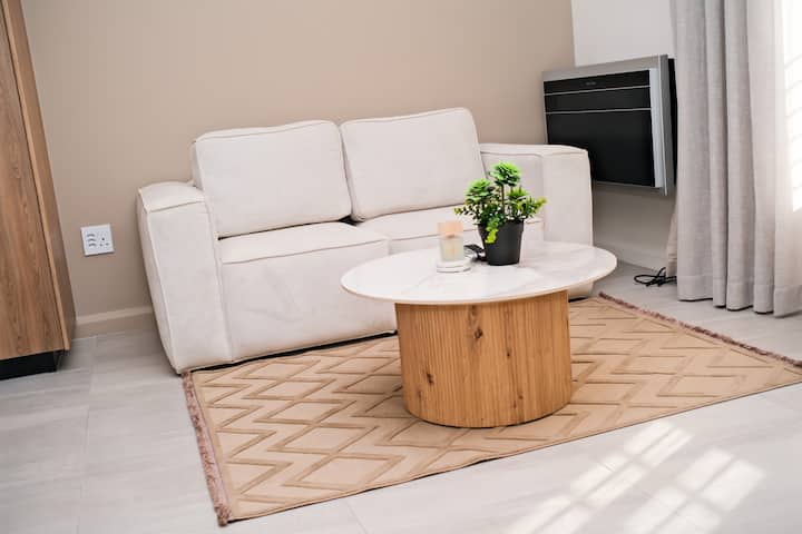 Modern Luxury Studio | Menlyn Maine - Pretoria