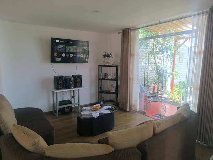 Casa En Mollendo: Familiar, Amplia Y Equipada - Mollendo