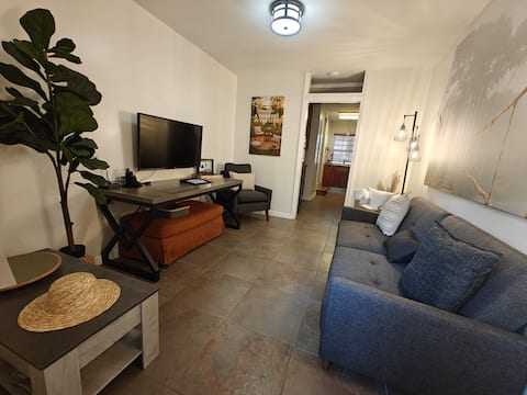 Successful Airbnb property: A forest in the city in Lake Magdalene