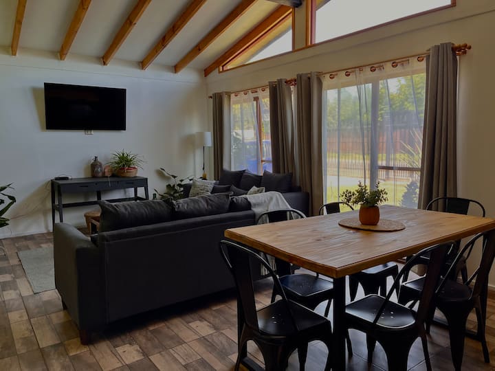 Casa El Molino · Piscina & Descanso - O'Higgins