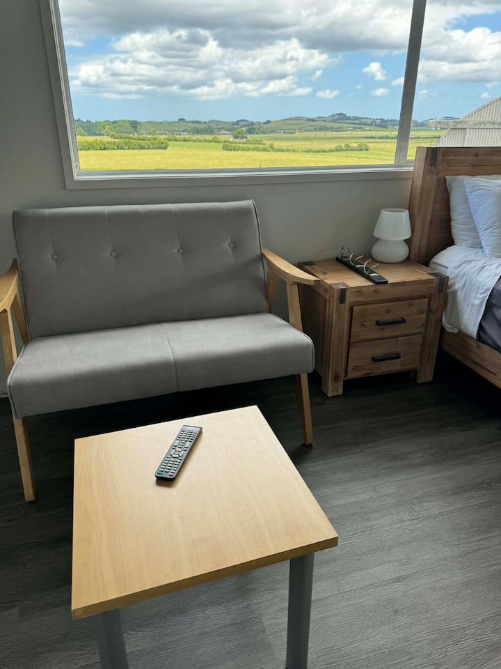 Rogers' Studio Retreat@140 - Pukekohe Hill