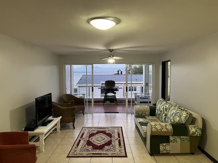 De Bakke Terrace 50 - Mossel Bay