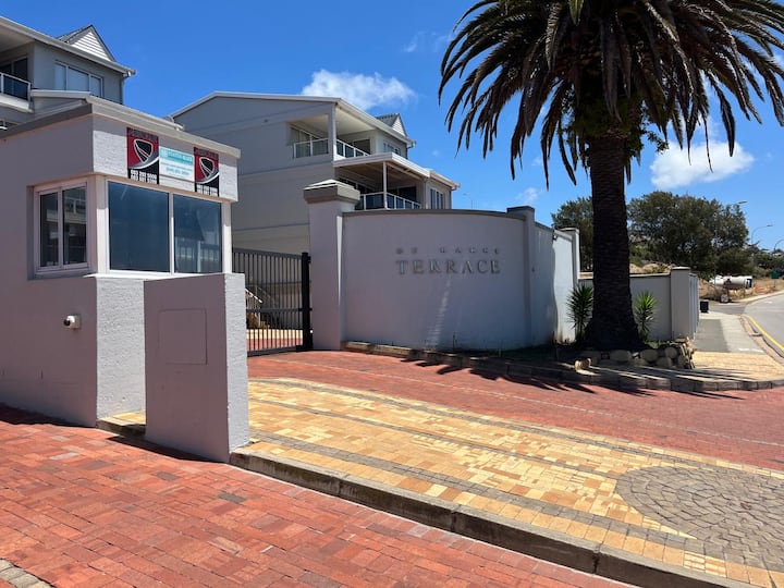 De Bakke Terrace 50 - Mossel Bay