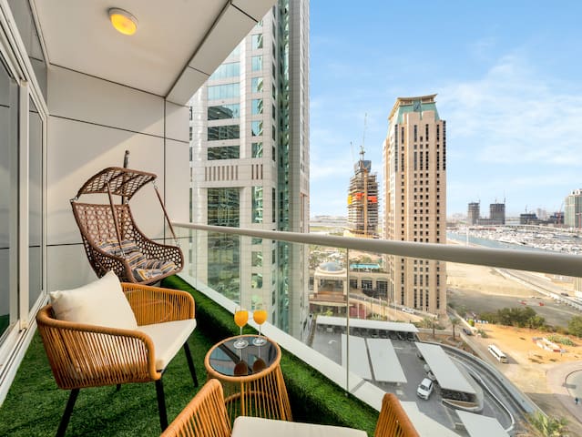 Ultra Stylish Luxury w/ PS5 Gaming Room & Sea View — foto 5