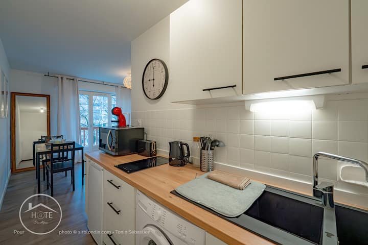 Studio Avec Balcon Wifi Ascenseur Centre - Chambéry