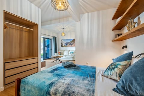 Top Airbnb: Romantic Retreat - shared BBQ Terrace in Funchal em Imaculado Coração De Maria
