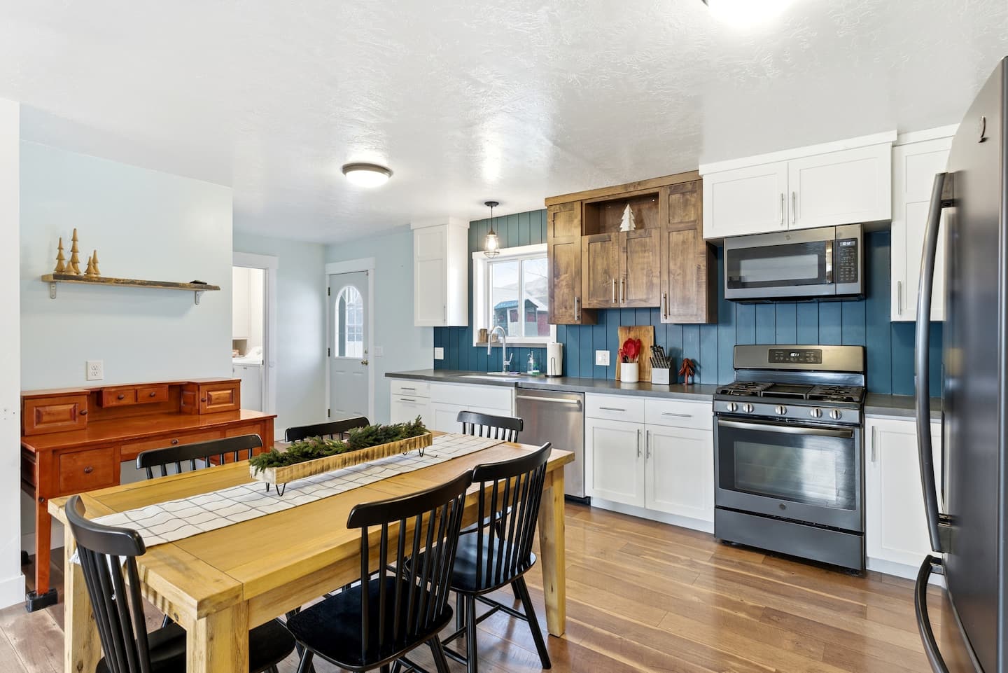 Heart Of Midway Home