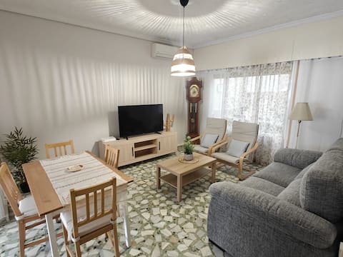 Top performing Airbnb: Flor de Almendro: Puy du Fou, Toledo and Madrid in Castilla La Mancha