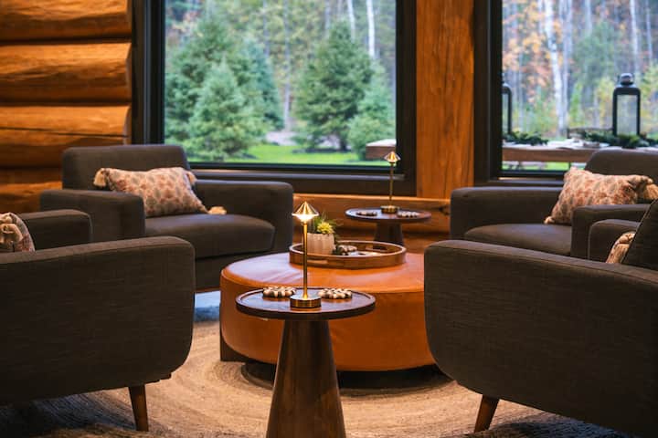 The Sticks - Kawartha Lakes Log Home - Kawartha Lakes