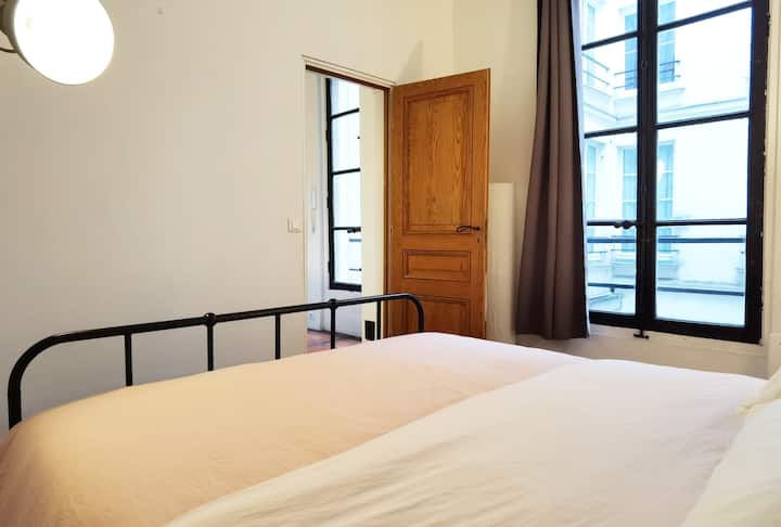 غرفة النوم 1