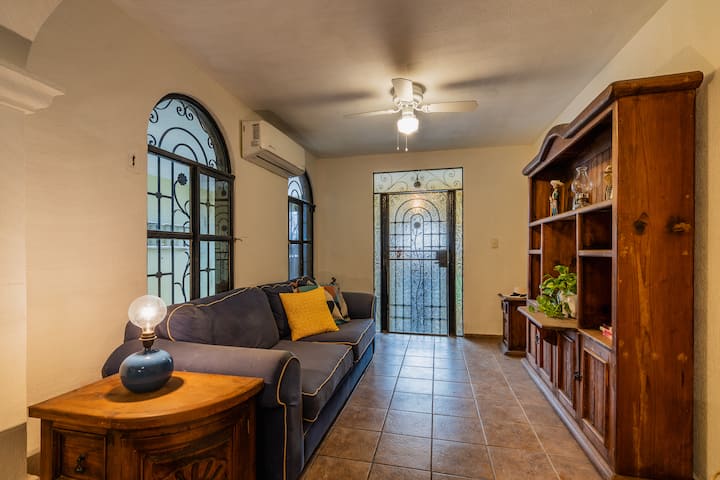 Cozy House | Homeoffice -Near Supermarket/downtown - San Miguel de Allende