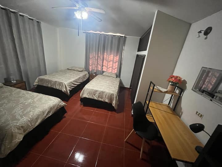 غرفة النوم 1