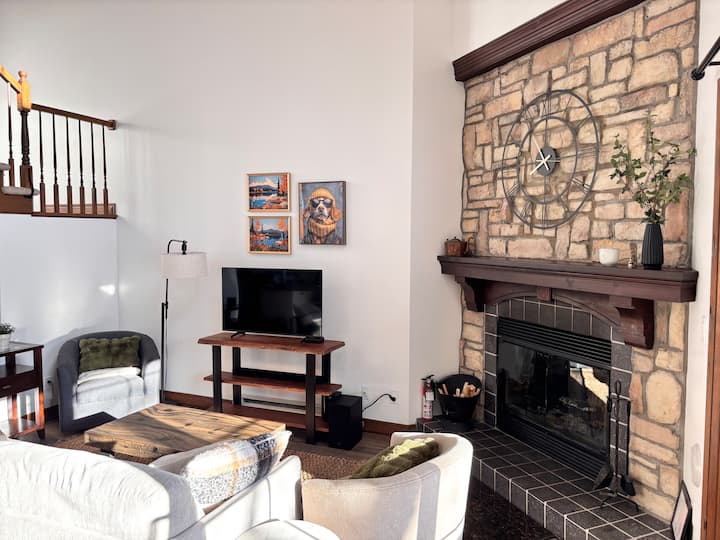 8pp Prime Location Tremblant - Pool, Bike & Golf - Mont-Tremblant