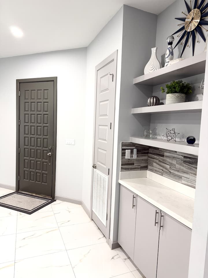 Conveniently Located Home In North Mcallen - McAllen, TX