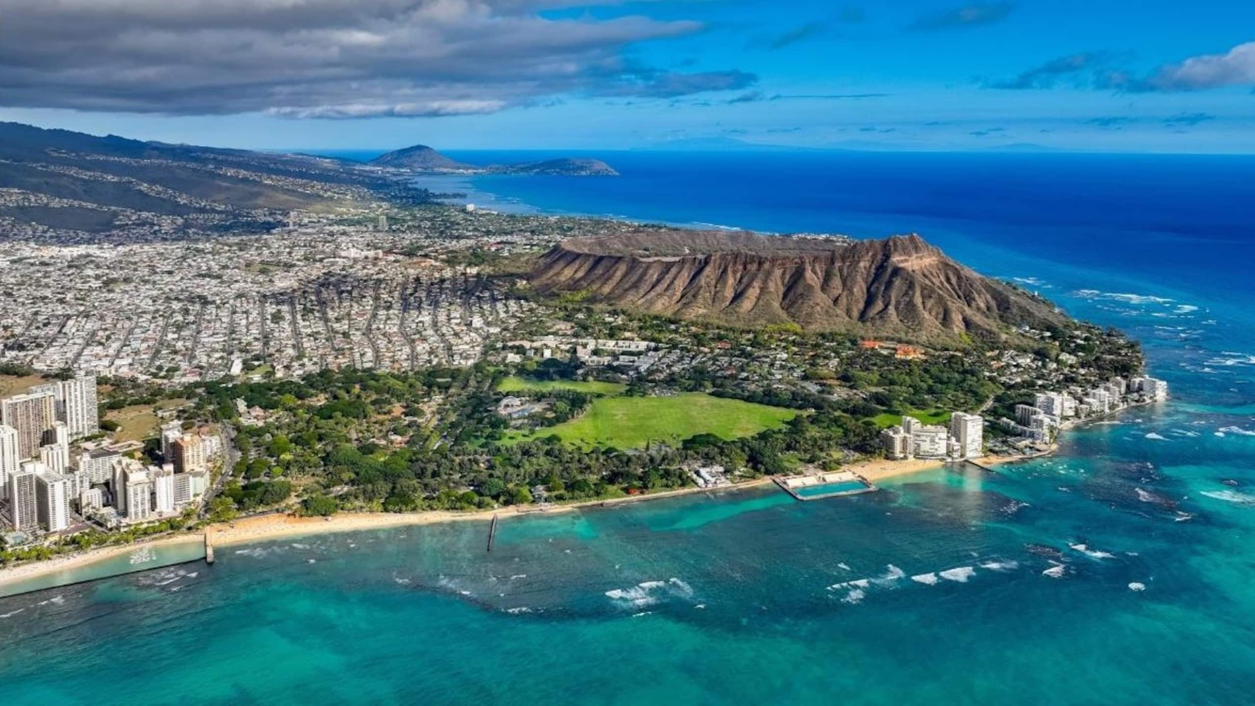 WG 906 | Simple Swanky Urban Waikīkī Studio 9ᵗʰ FL - Image 13