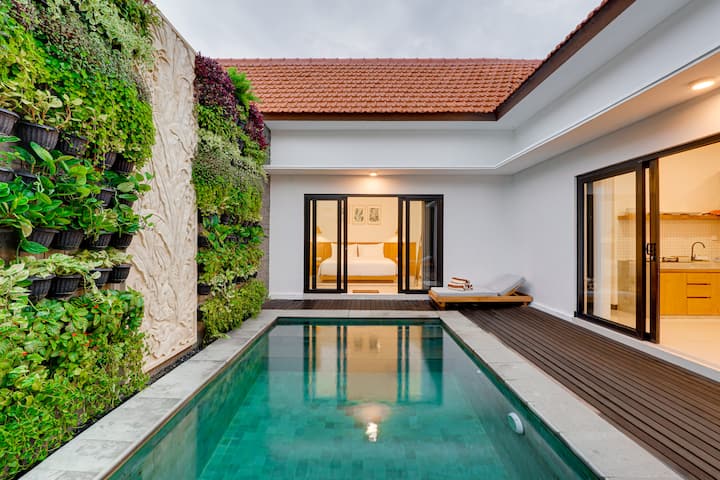 Family Getaway At 3br Villa Loka Bhatara In Sanur - Sanur