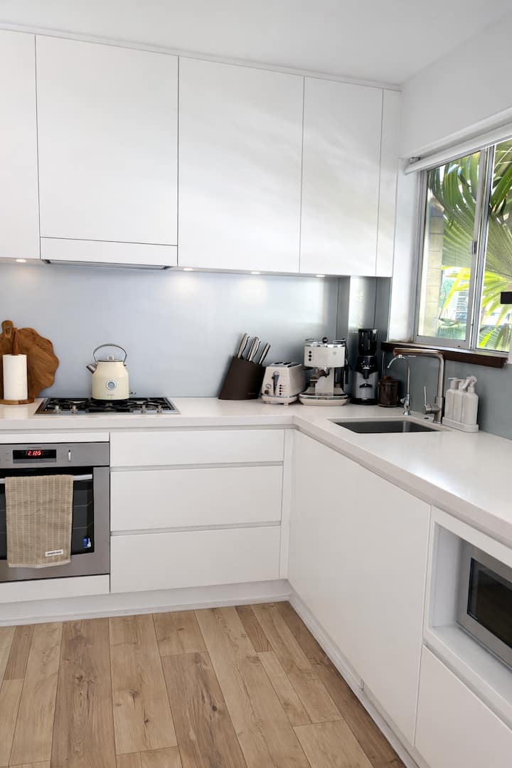 Beach Getaway- Minutes From Manly Beach - Manly