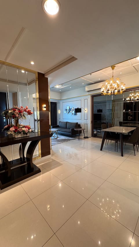Luxury 3 Bedroom Apartment by Prestigeluxstay