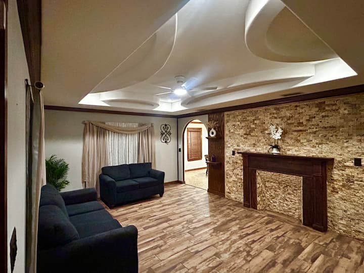 Cozy Relaxing Family Home With 2 Br 1 B - Harlingen, TX