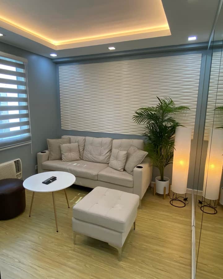 Cozy Corner Condo In Pasig - Angono