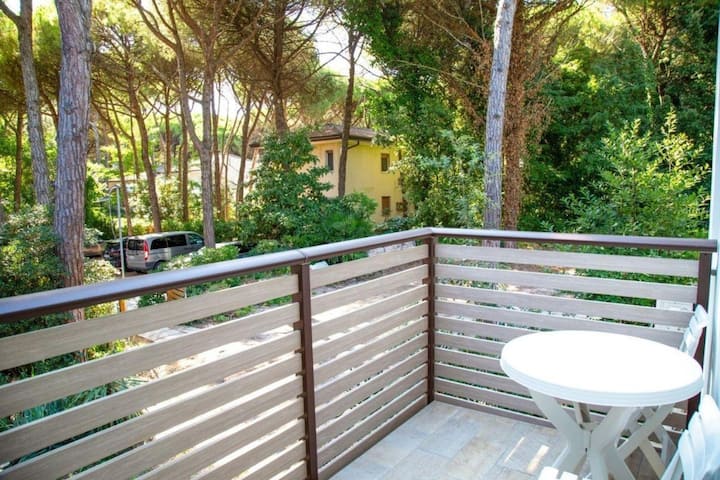 Hébergement Confortable Avec Balcon - Eraclea Mare, Venezia