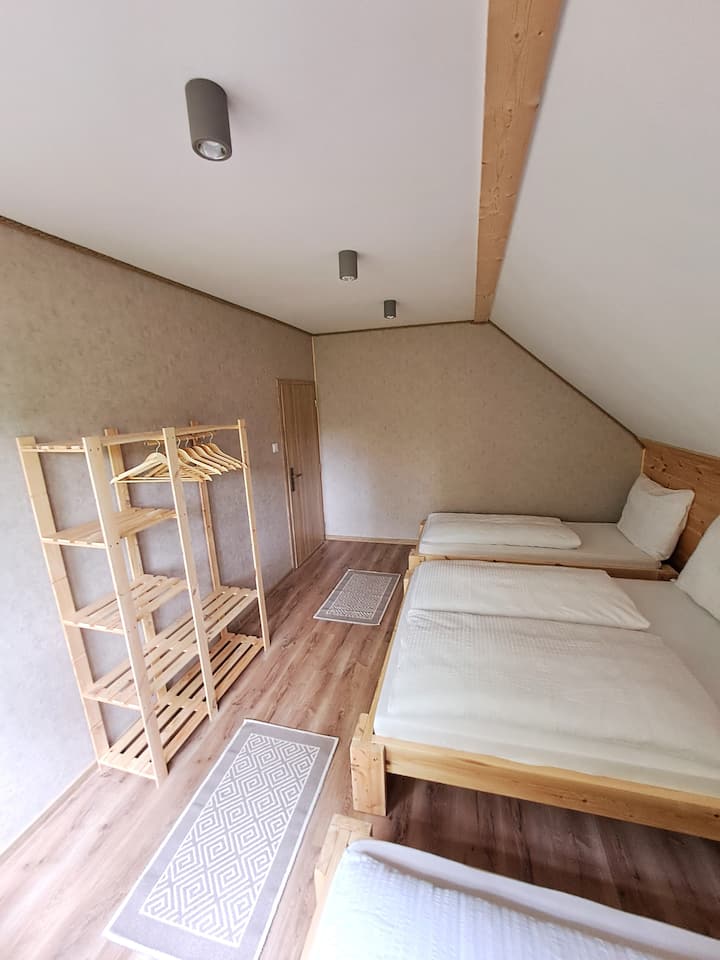 Dhomë gjumi 1